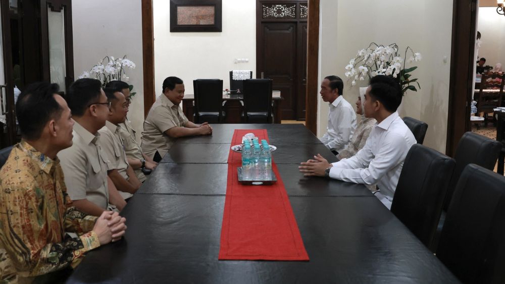 Presiden Prabowo Sambangi Jokowi di Solo, Ceritakan Perjalanan Negosiasi hingga Tuntaskan CEPA