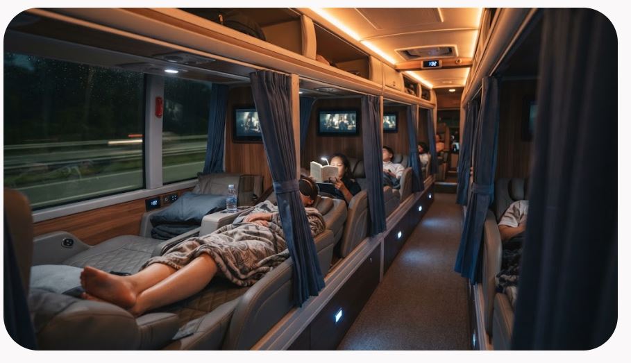 Tak Harus Naik Pesawat, Bus Sleeper dan Super Executive Bisa Jadi Pilihan Nyaman untuk Perjalanan Jauh