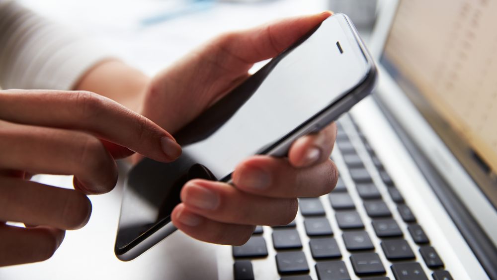 Tips Bijak Ambil Cicilan Handphone agar Tak Bikin Kantong Jebol