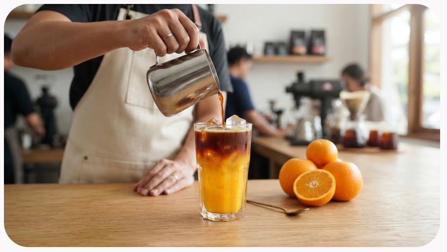 Kopi Kekinian: Perpaduan Americano dan Jus Buah Segar yang Unik