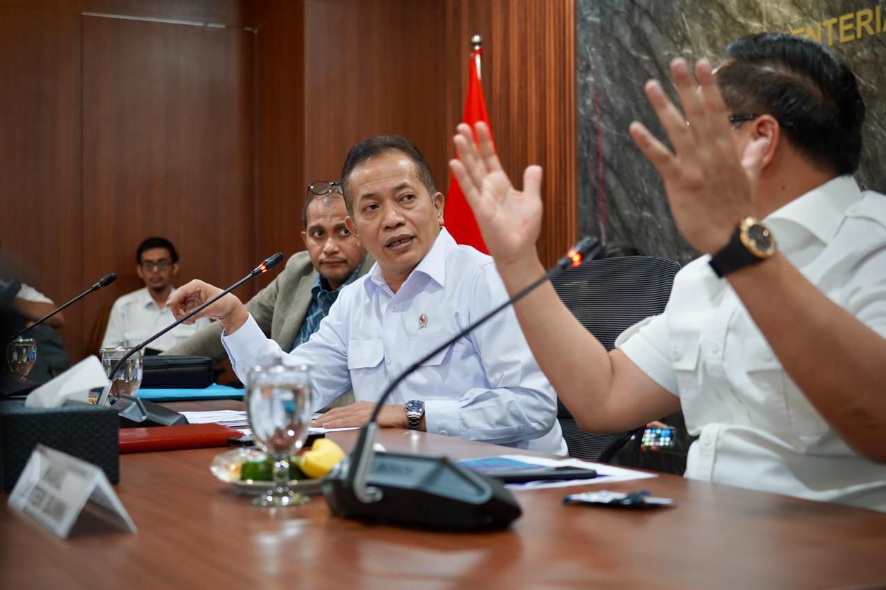 Wamenkop Dorong Pembentukan Posko Wilayah untuk Percepat Legalitas Kopdes Merah Putih