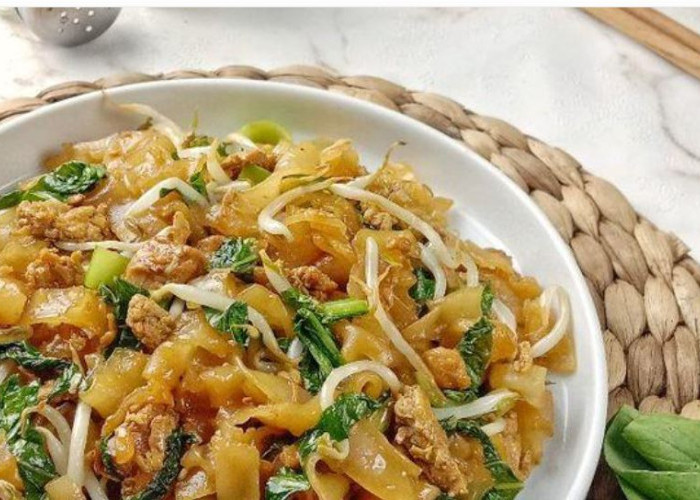 Tidak Perlu Beli di Luar, Begini Cara Membuat Kwetiau Goreng Enak dengan Bahan Sederhana