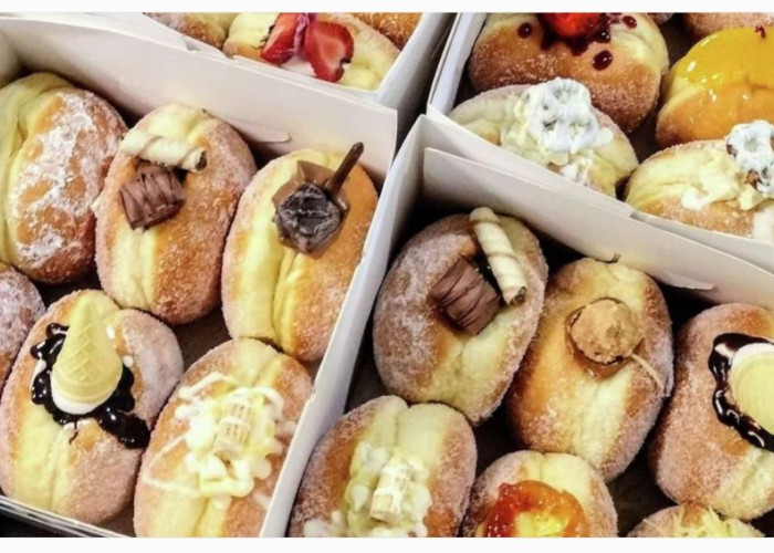 Bomboloni, Donat Kekinian Tanpa Lubang dengan Beragam Isian Menggugah Selera