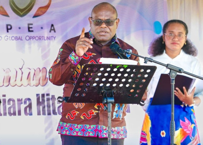Gubernur Papua Tengah Resmikan Yayasan Mutiara Hitam dan Luncurkan Program BPEA di Nabire