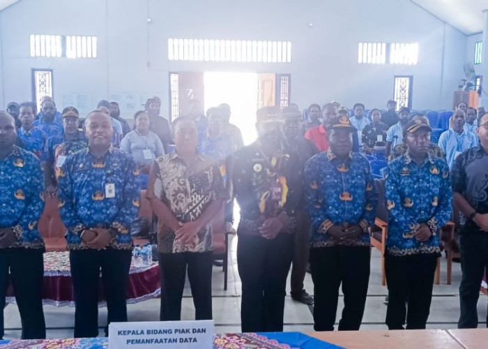 Perkuat Kapasitas Aparat Kampung, Gubernur Papua Tengah Tegaskan Pentingnya Adminduk