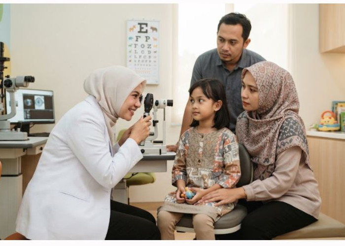 Mata Anak Terlihat Tidak Sejajar? Kenali Penyebab Juling dan Kapan Perlu Operasi