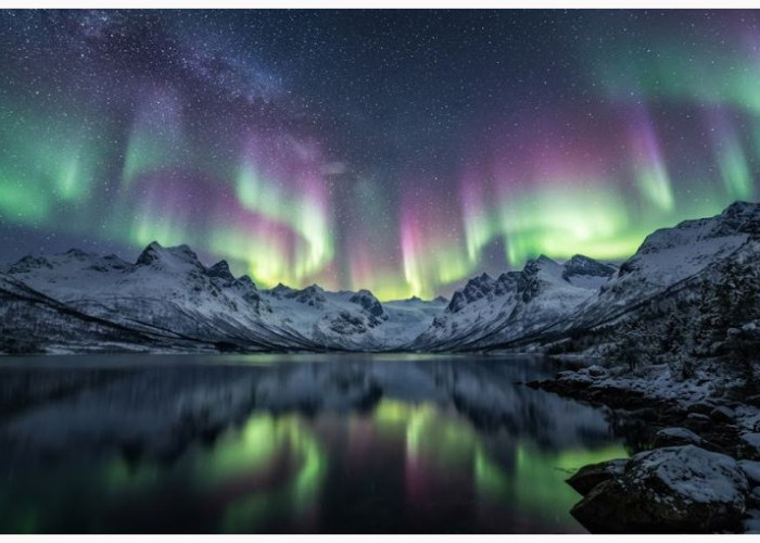 Aurora: Fenomena Cahaya Langit yang Indah, Ini Penyebab dan Proses Terbentuknya