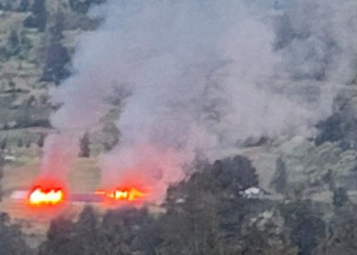 KKB Bakar Rumah Bupati dan Gereja di Puncak, Satgas Cartenz: Itu Propaganda