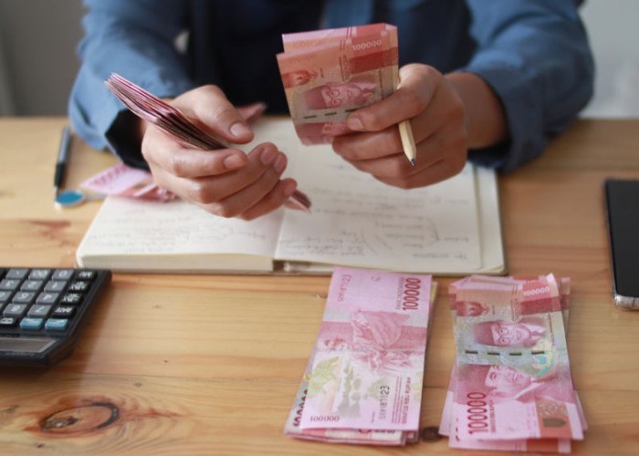 Cara Mengatur Keuangan Bulanan Agar Tidak Boros