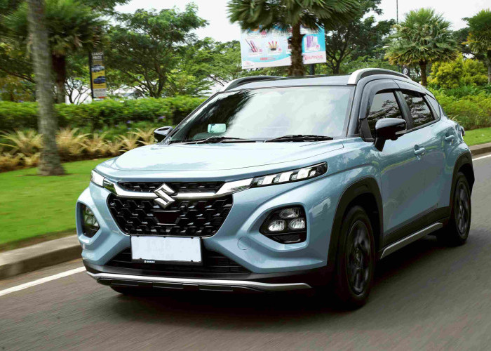 Mengenal Suzuki Fronx, SUV Bergaya Coupe yang Masuk Pasar 2025