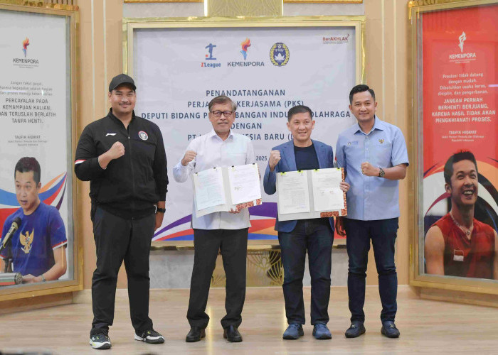 Dukung Industri Olahraga, Kemenpora dan Liga Indonesia Baru Sepakat Bangun Pembinaan Suporter