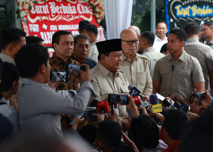 Wafatnya Kwik Kian Gie Bikin Prabowo Terpukul: Putra Terbaik Telah Pergi