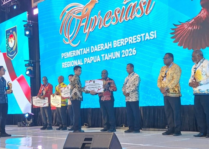 Papua Tengah Raih Penghargaan Pertama Penurunan Tingkat Pengangguran