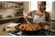 Anti Ribet di Dapur, Tren Masak Satu Pan Jadi Pilihan untuk Hidangan Nikmat dan Praktis