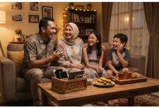 Luangkan 1 Jam Tanpa Ponsel, Tradisi Malam Keluarga Ini Bisa Bikin Hubungan Makin Dekat