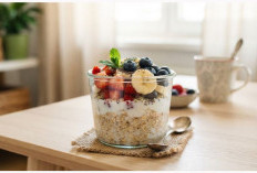 OVERNIGHT OAT, SARAPAN PRAKTIS YANG BISA DISIAPKAN SEJAK MALAM
