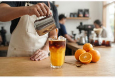 Kopi Kekinian: Perpaduan Americano dan Jus Buah Segar yang Unik