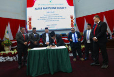 Jalin Kemitraan Kokoh, Pemprov dan DPRPT Resmi Sepakati Laporan Keuangan APBD 2025